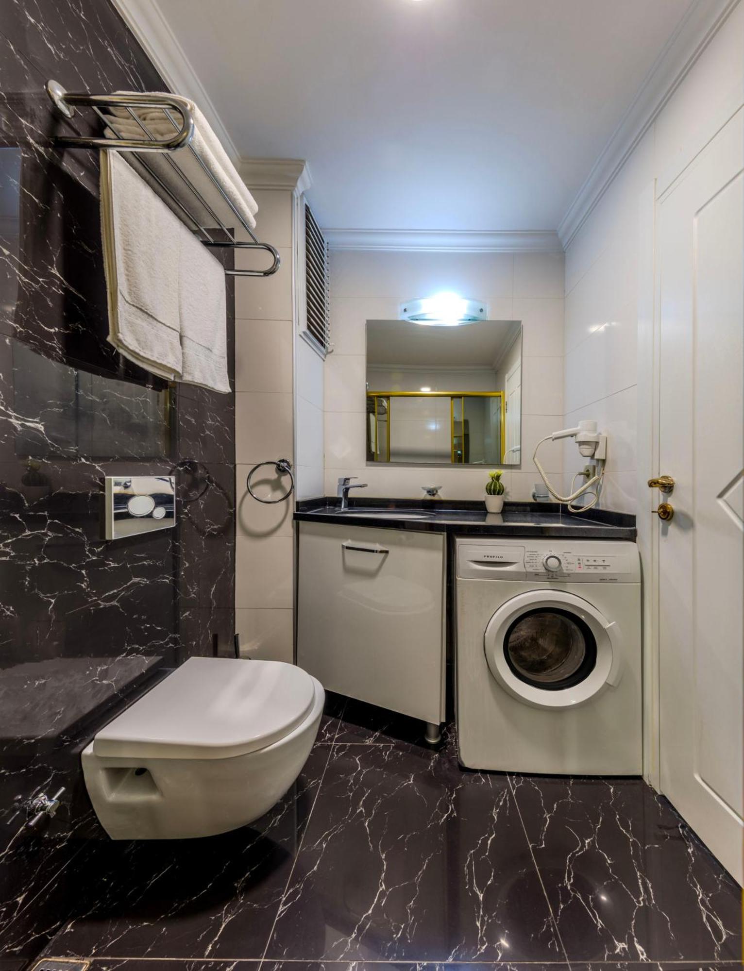 Lemis Suite Истанбул Екстериор снимка